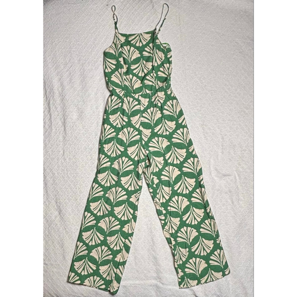NWOT Monteau LA Summer Wedding Lightweight Green Tropical Leaf Jumpsuit Size M - Picture 2 of 9